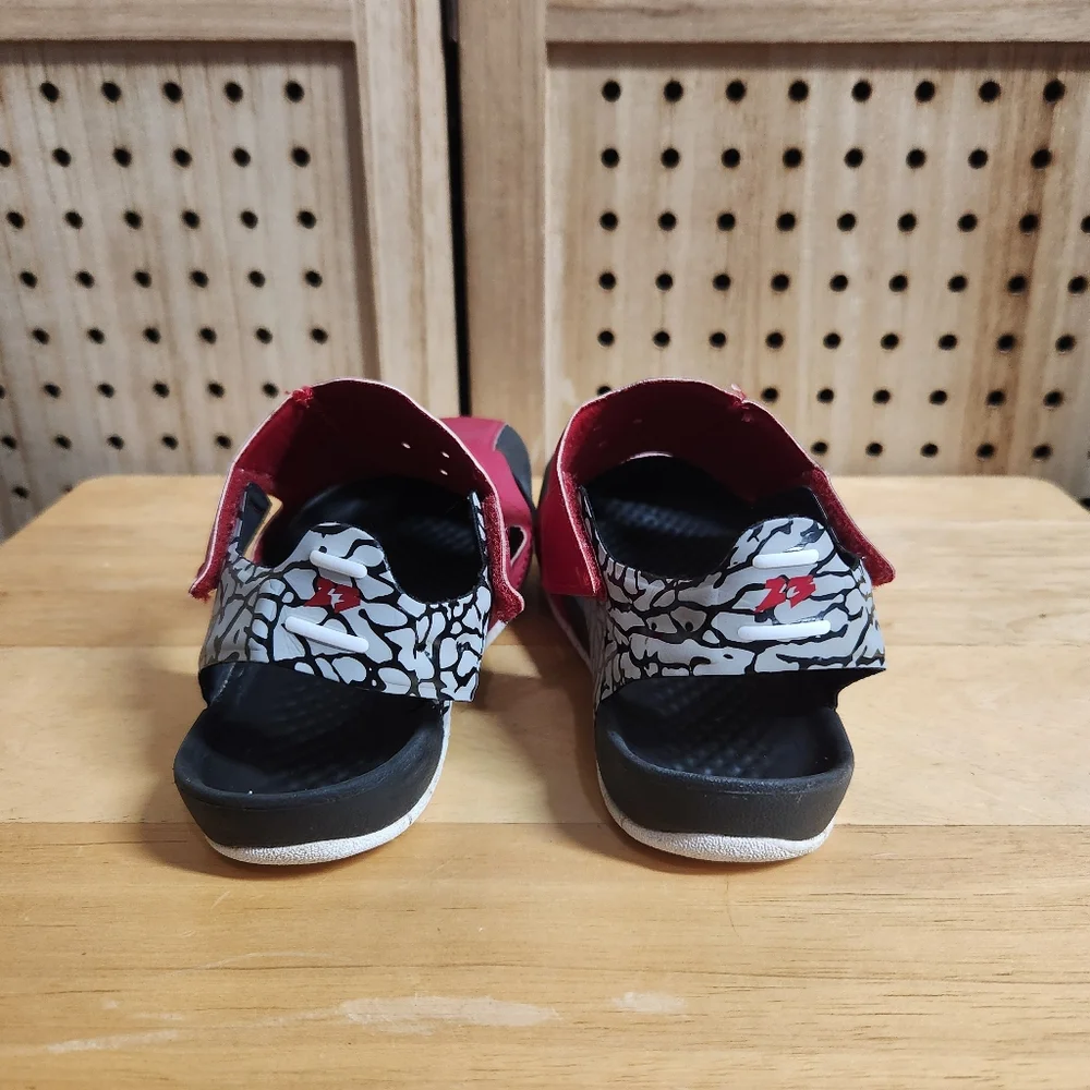 Big Kids Size 3Y Nike Jordan Sandals Flare Gym Red/ Black-white, CI7849 610